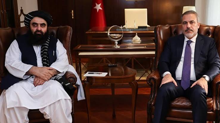 Afganistan yönetimi diplomatik ilişkilerin geliştirilmesini istiyor