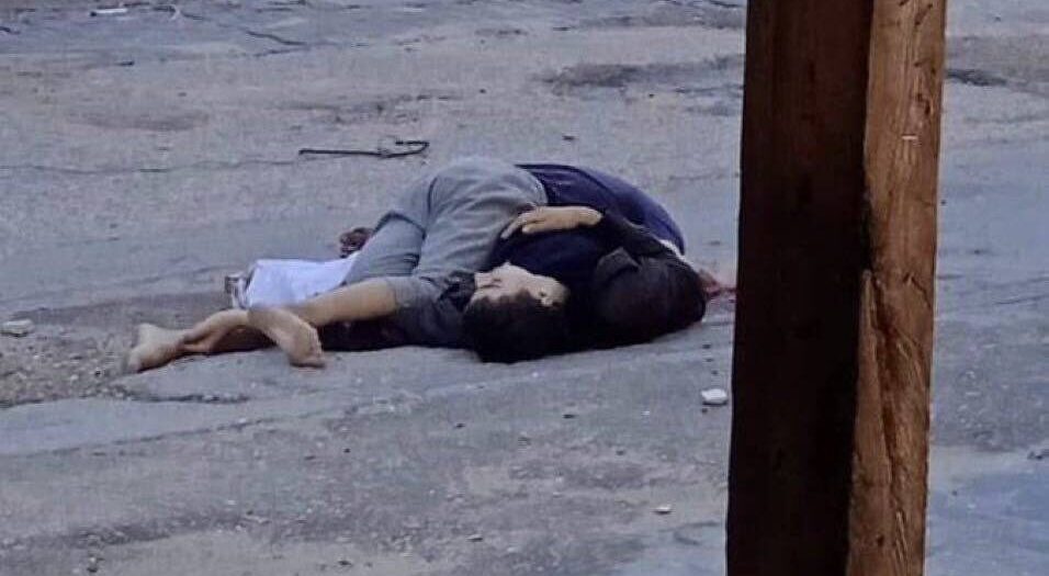 Filistinli Nahid ve Ramiz kardeşler sokak ortasında vuruldu
