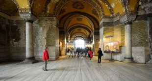 Ayasofya tartışması; yine Hristiyanların istediği mi oldu?