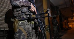 İstanbul'da 15 kişiye IŞİD gözaltısı