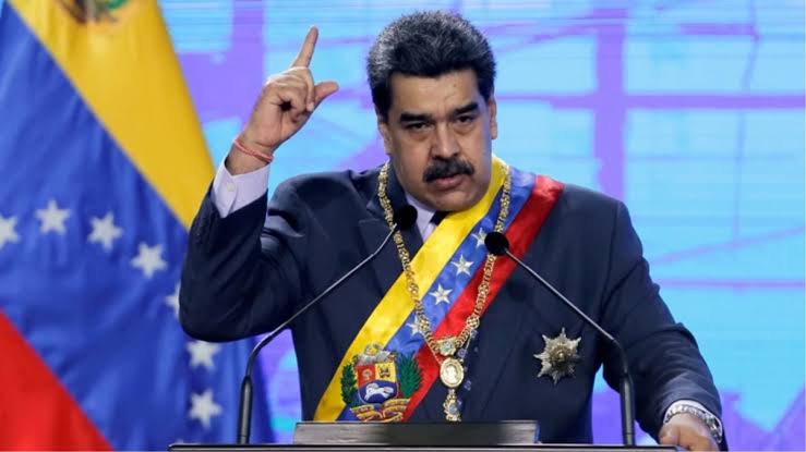 Maduro bir kez daha İsrail’i hedef aldı