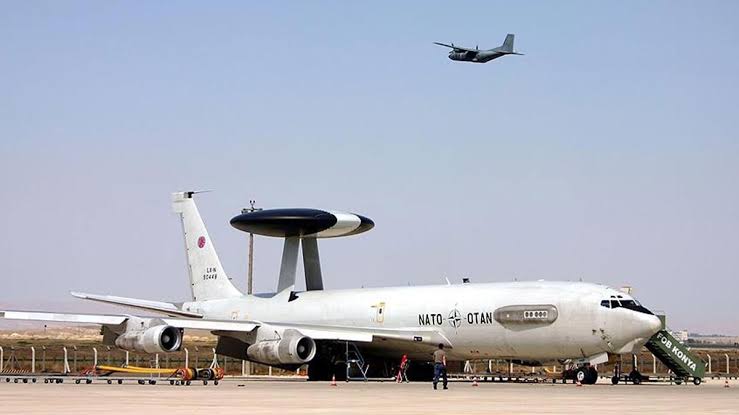 NATO, Romanya’da dev üs kuruyor