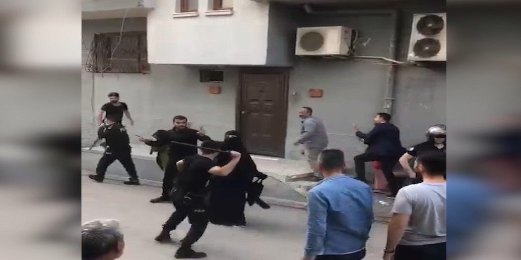 Çarşaflı kadının dövüldüğü dünkü olayın görgü tanıkları konuştu[Videolu]