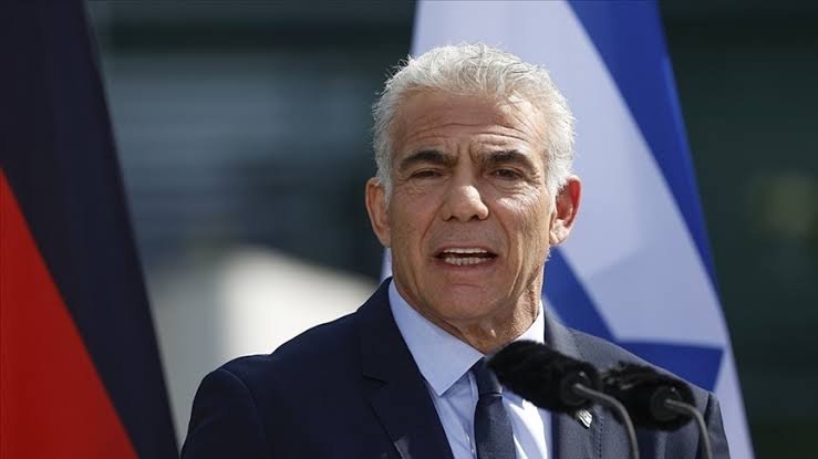 Muhalefet lideri Lapid: İsrail hükümeti esirleri terk etti