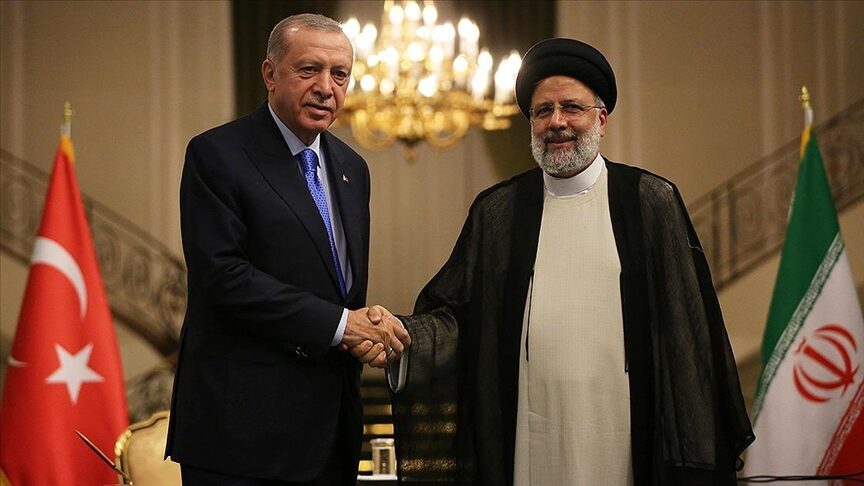 Erdoğan: “Kardeşim Reisi’nin kaza geçirmesi derinden üzdü”