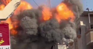 Siyonistler El-Bureyc Kampı'nda çok sayıda binayı vurdu