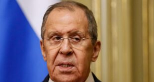 Lavrov: "Ukrayna'daki Fransız askerlerini de vururuz"