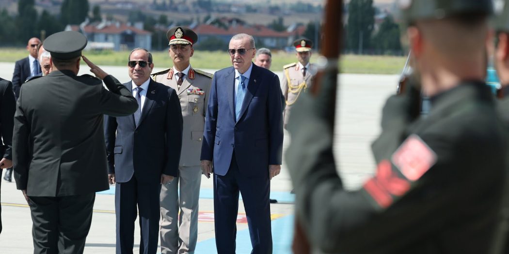 Darbeci Sisi gitti, ‘Kardeşim Sisi’ geldi; Ankara’da ikili zirve!