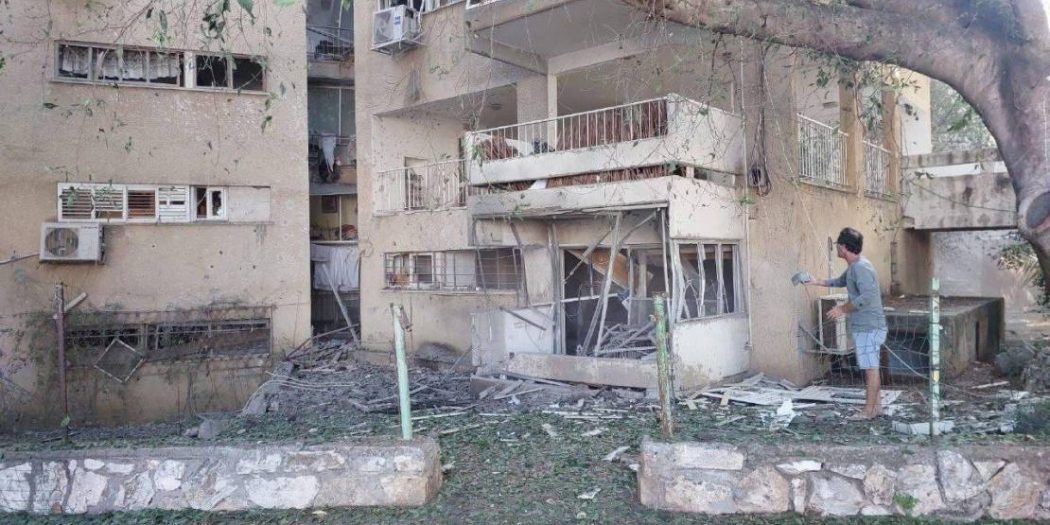Hizbullah, işgal altındaki Yahudi yerleşimlerine yüzden fazla füze ateşledi!