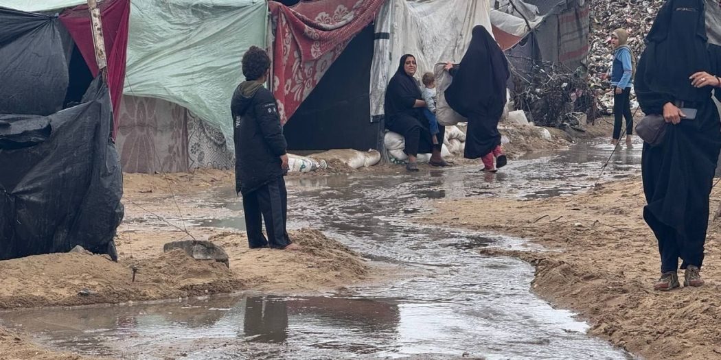 Alt yapının yok edildiği Gazze’de çadır sakinleri tehdit altında!