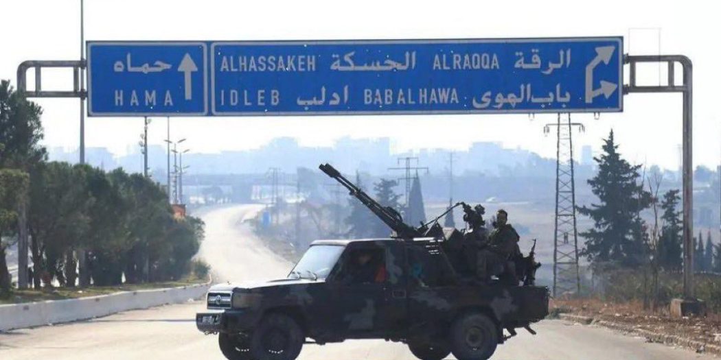 Suriye’de muhalifler kritik öneme sahip otoyolu ele geçirdi