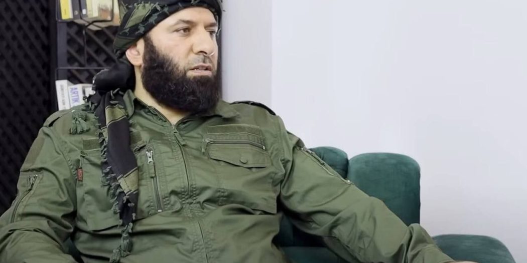 HTŞ, Türkiye’nin kırmızı listesindeki Türk’ü tuğgeneral yaptı