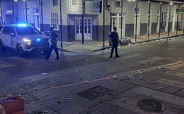 FBI:”New Orleans Saldırganı Abd Vatandaşı Ve Deaş Bayrağı Taşıyordu.”
