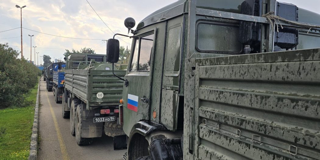 HTŞ yönetimi, Rus konvoyunu Tartus’a sokmadı