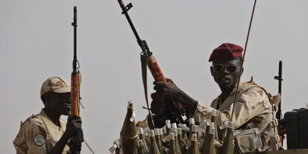Sudan’da toplu katliam: Çocukları ağaçlara astılar!
