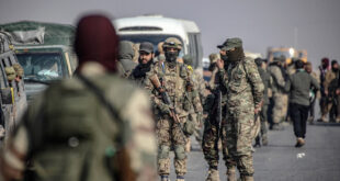 suriyede son durum hts onculugundeki gruplar humus kent merkezinde kontrolu sagladi qudi