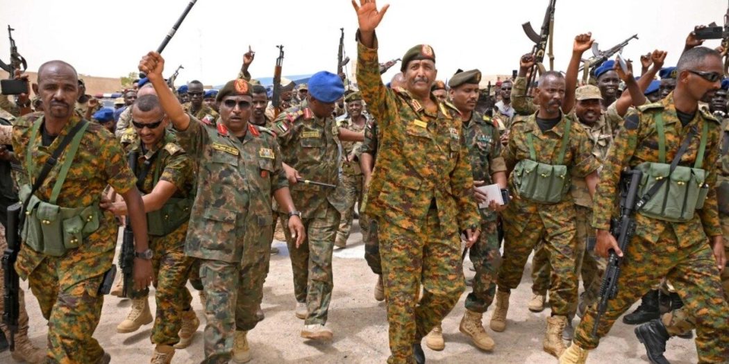 Sudan ordusu, başkenti geri aldı: BAE milisleri bölgeden çekildi