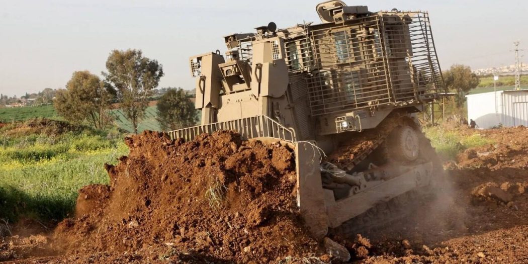 Tuşa bas, şehir yıkılsın: Robdozer’le robotik savaş!