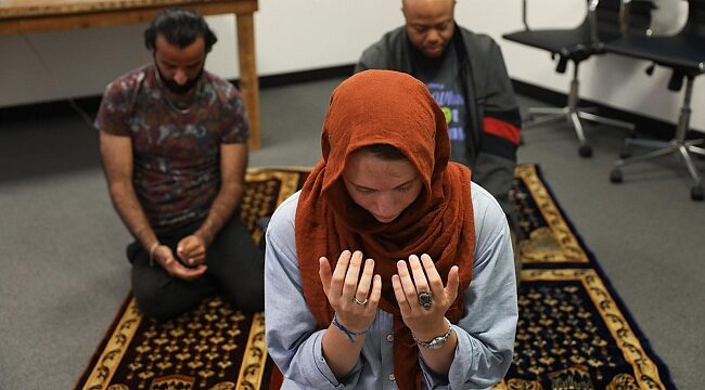 chicago da imam kadin cemaat erkek chicago da imam kadin cemaat erkek