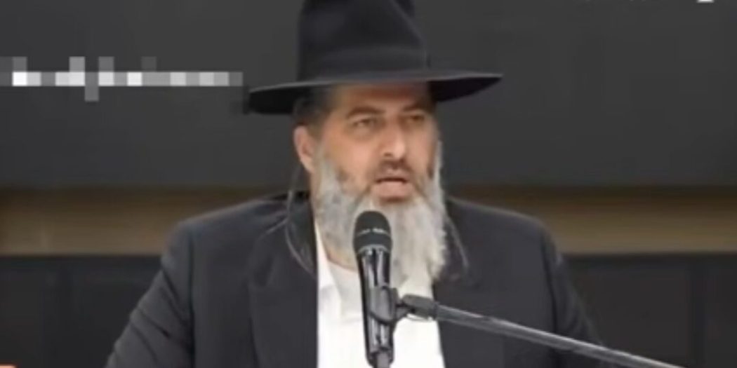 Sapkın ruhlar nefret kustu: “Her çocuk açlıktan ölmeli..Bit tarağı kullanır gibi yok edin!”