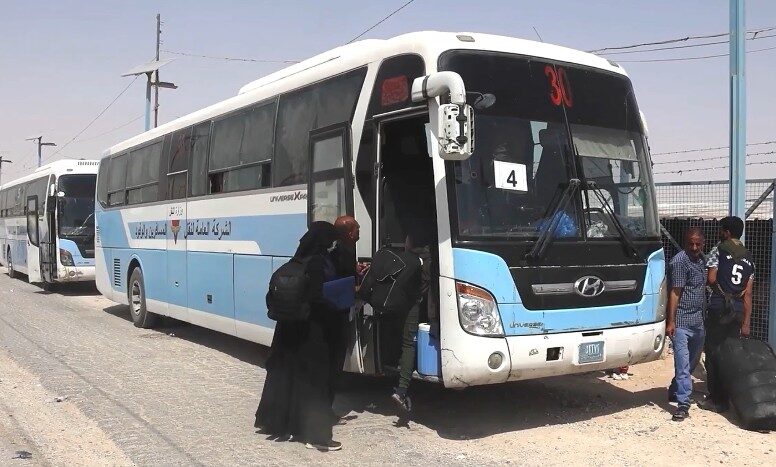 Tahliyeler hızlandırılıyor: 200 aile El-Hol’den Irak’a geri gönderildi