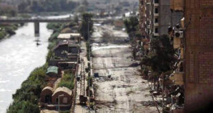 suriye deyrizor dan cekilen suriye ordusu bosalttigi alanlari sdg ye devrediyor