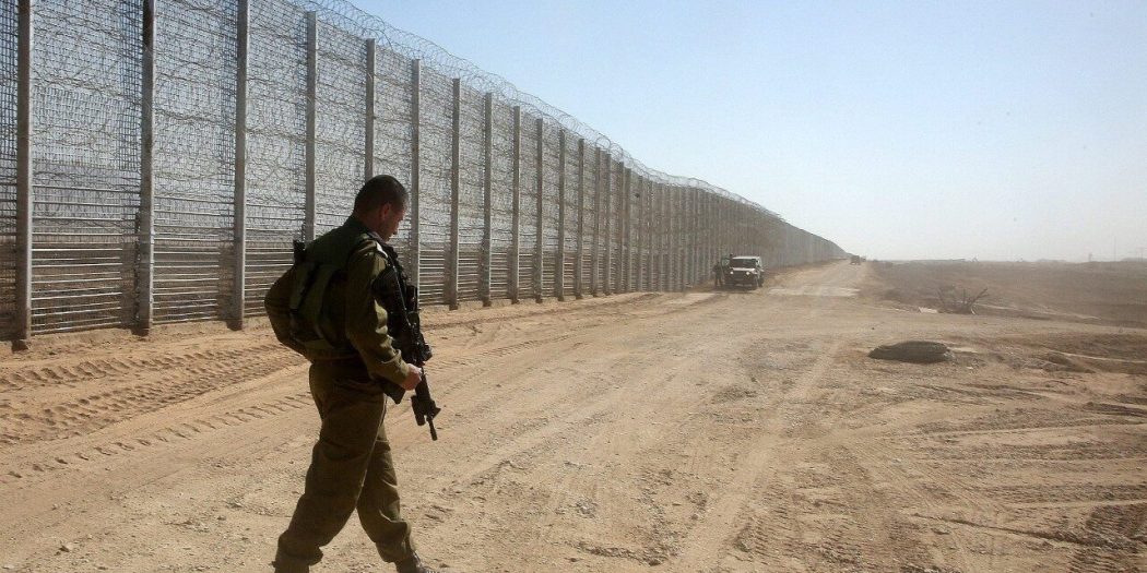 İsrail, “silah kaçakçılığı” ile suçladığı Türkleri tutukladı