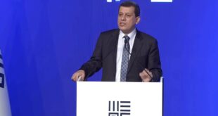 5834693602989247479 121