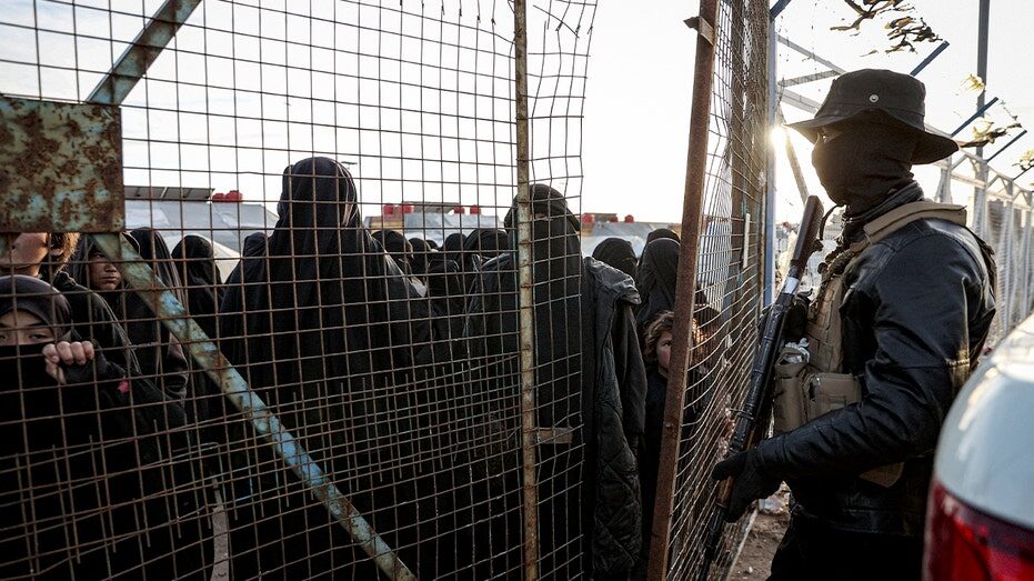 Irak Avrupa’ya seslendi: “IŞİD’li vatandaşlarınızı kendiniz yargılayın”