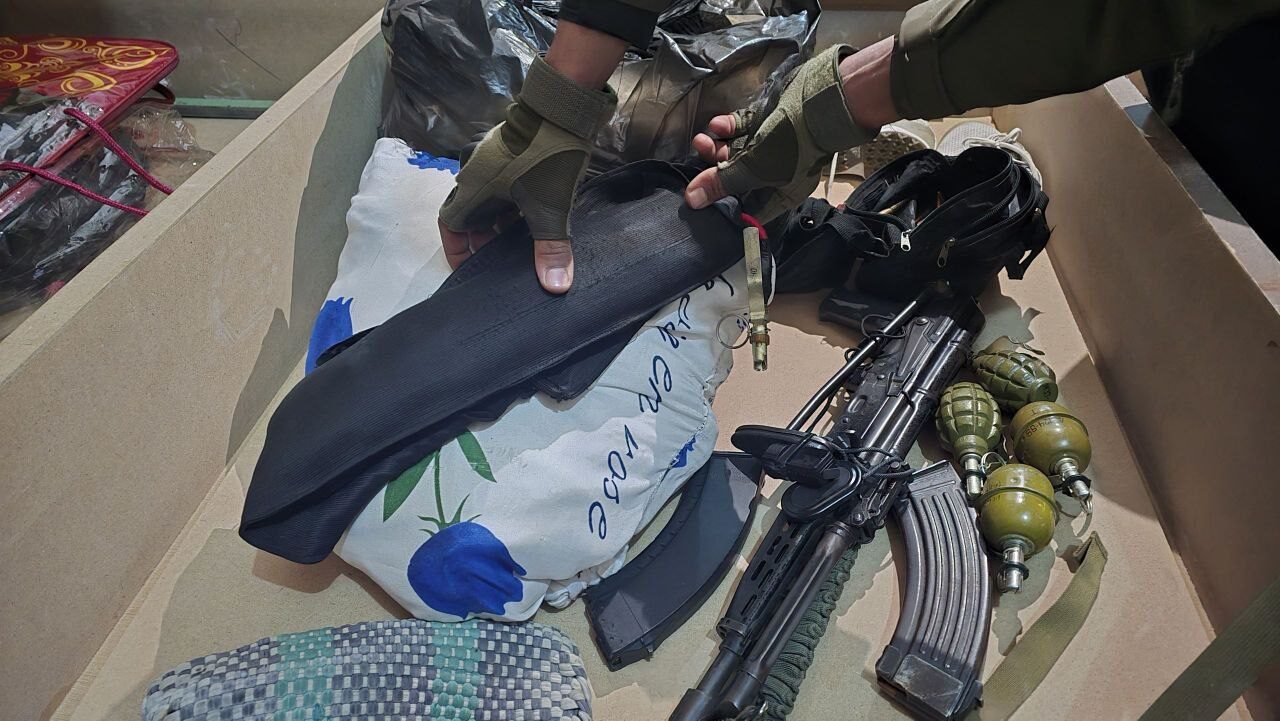 5971861170362714928 121