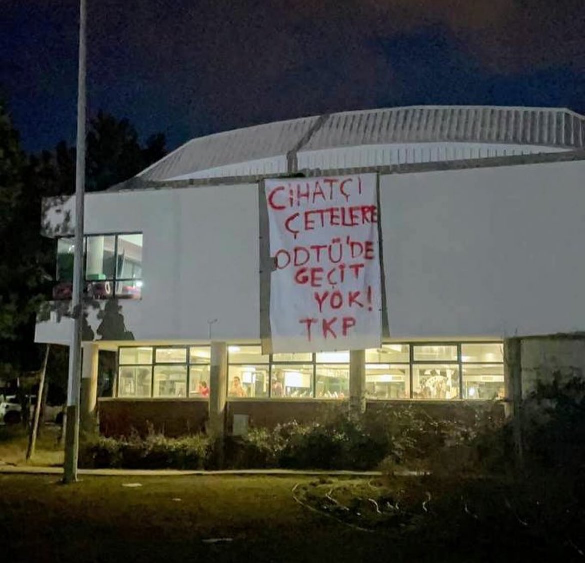 20260305 224034 20260305 224034