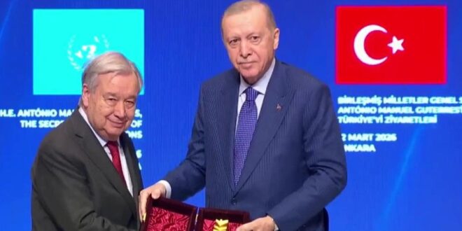 5879964473844501760 121