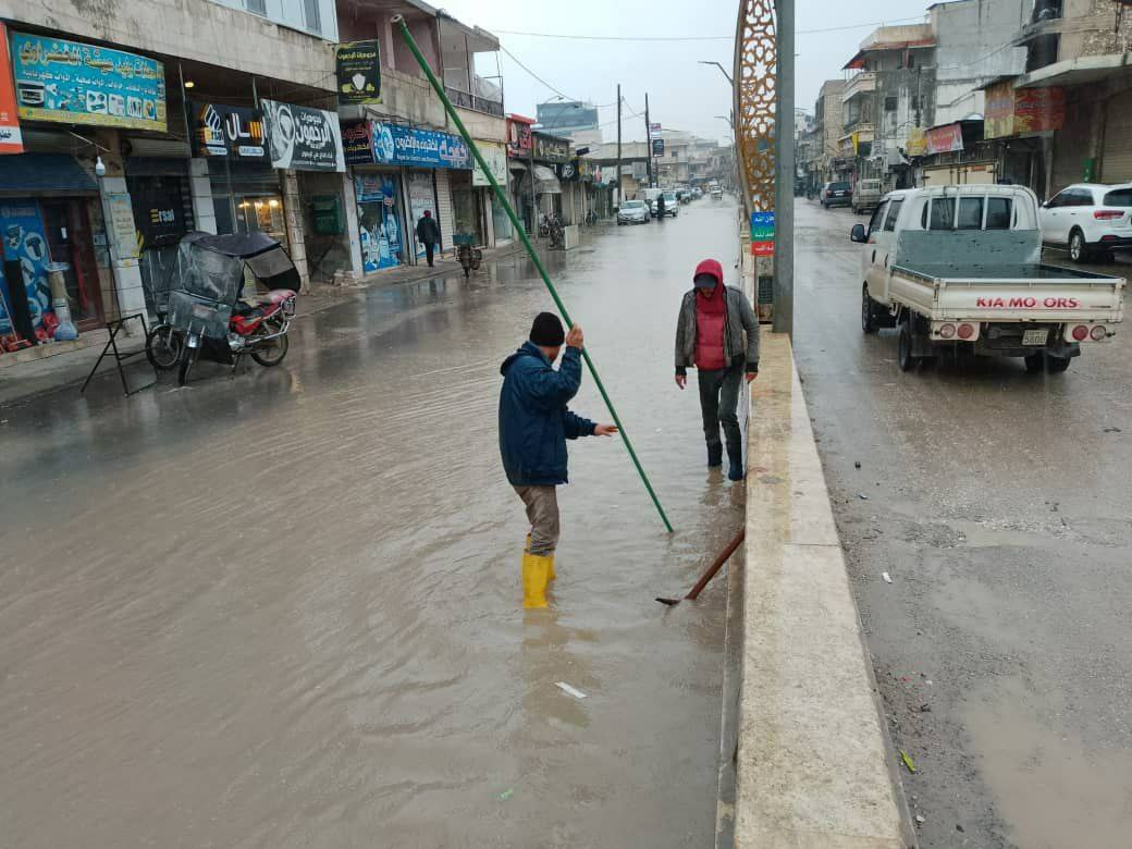 5899816104744390005 121