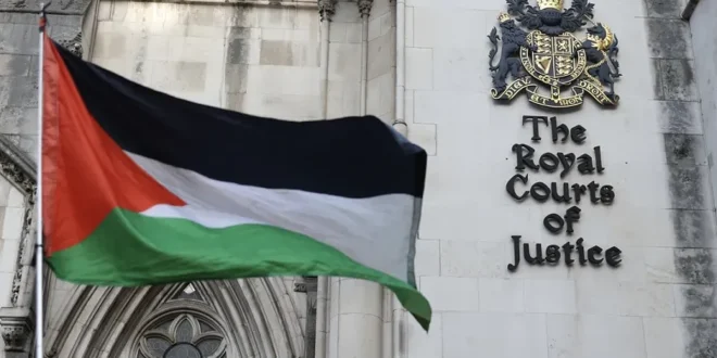 AA 20251126 39811974 39811969 PALESTINE ACTION SUPPORTERS GATHER OUTSIDE COURT IN LONDON