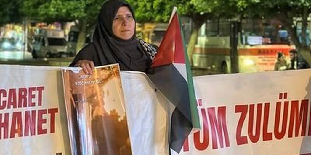 Karakolda akıl almaz dayatma: “Başı açık fotoğraf” talebi!