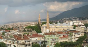 Bir zaferin şükranı: Yirmi kubbeli Bursa Ulu Cami