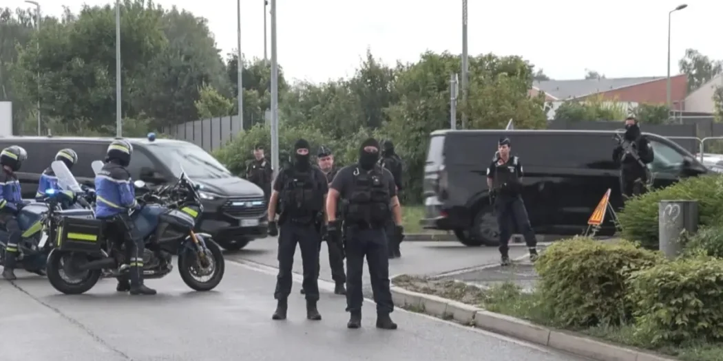 Rastgele ateş, Paris’i kana buladı! “Terör ve İslamafobi” ihtimali