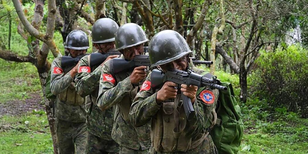 Arakan’da tehlike sona ermedi: Onlarca Müslüman kaçırıldı!