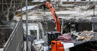 El Halil’de İsrail vahşeti: Filistinlilerin sığınacak yeri de kalmıyor!