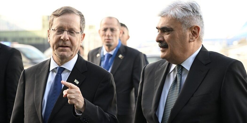 Herzog’u Türk hava sahasından Azerbaycan geçirmiş