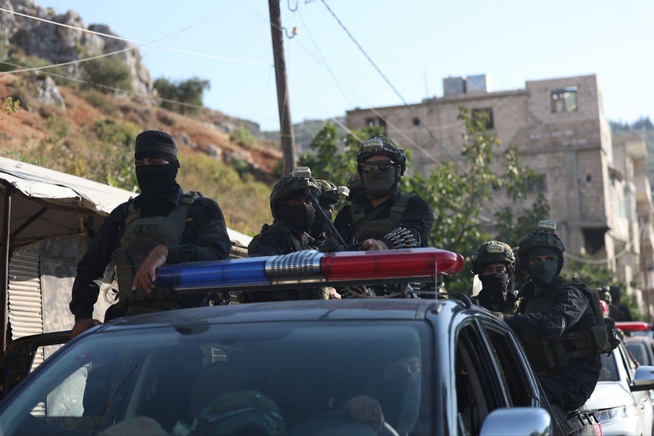 5812006683784892695 121