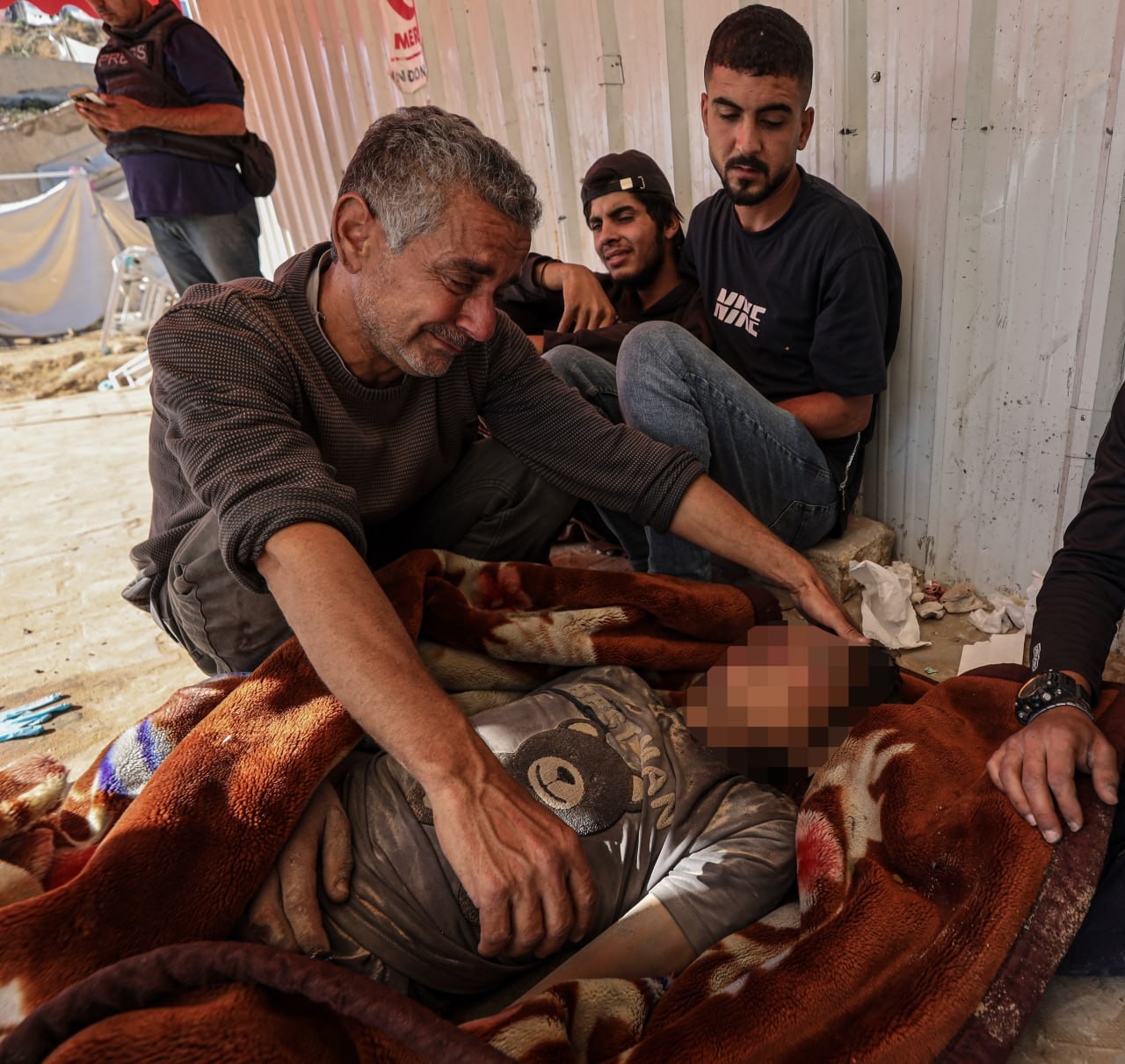 5852711201245612774 121 (0)