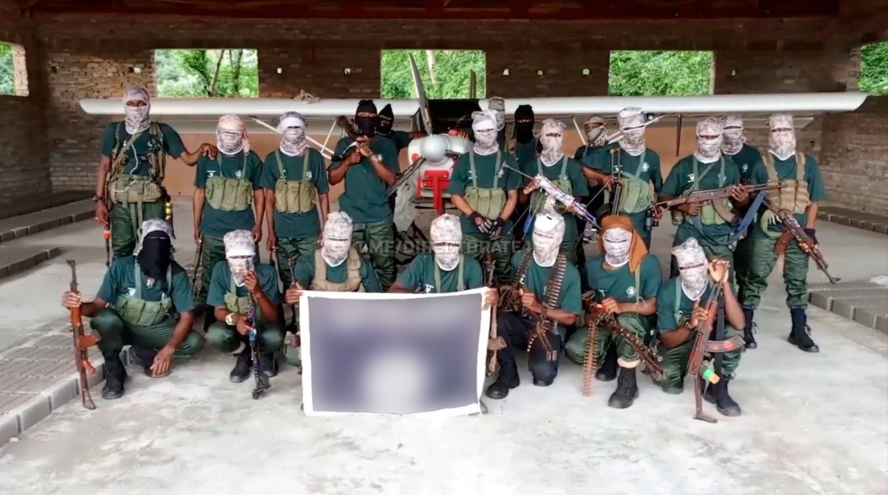 5825712040390545955 121