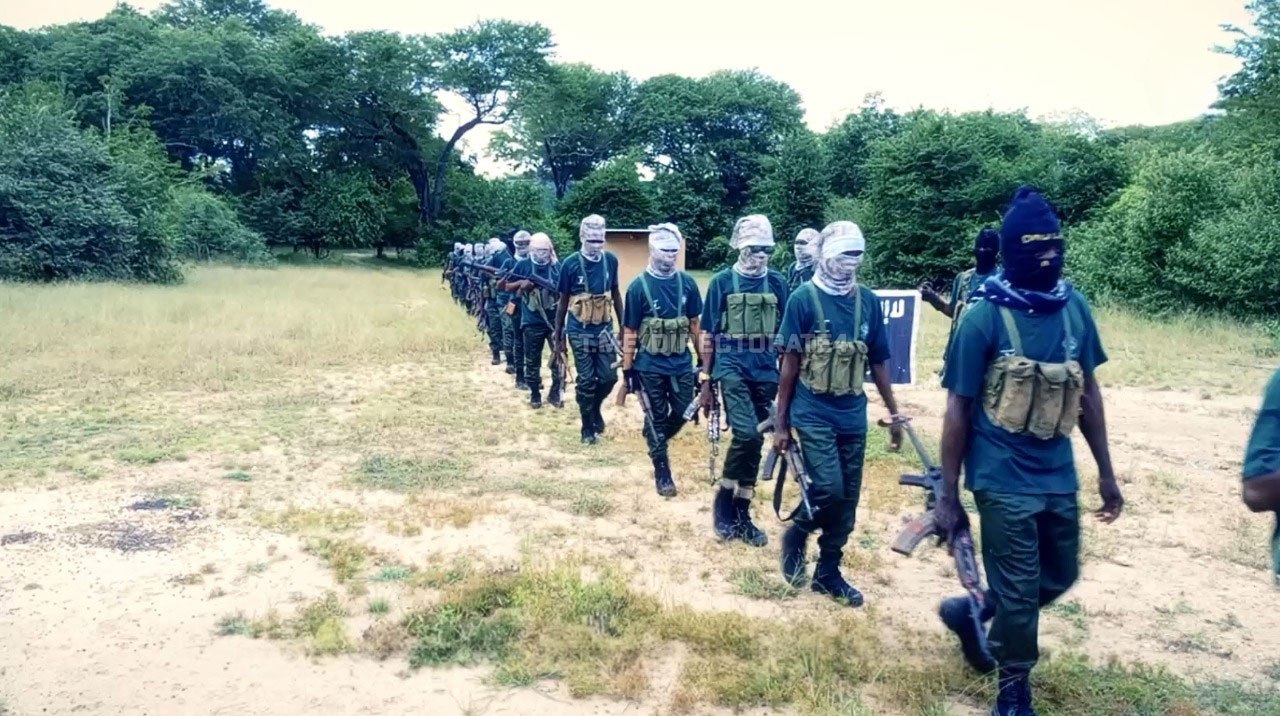 5825712040390545952 121