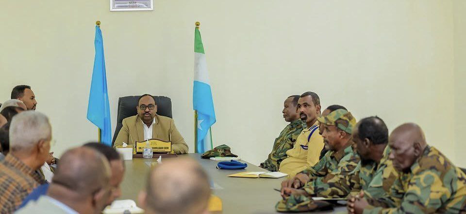 5765090630001870949 121