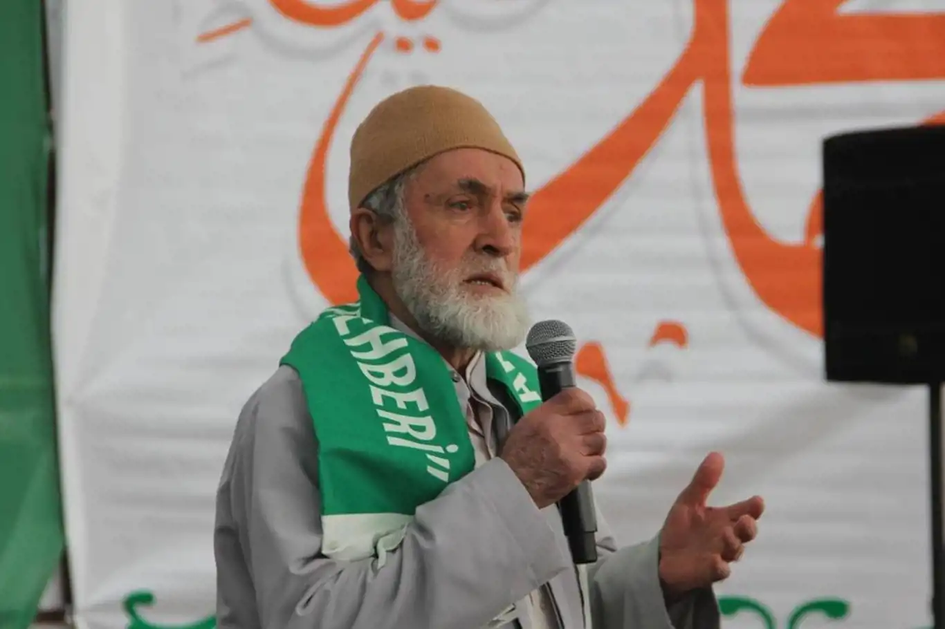 f92c14b5 dc14 4c41 82a2 e6ff507df359