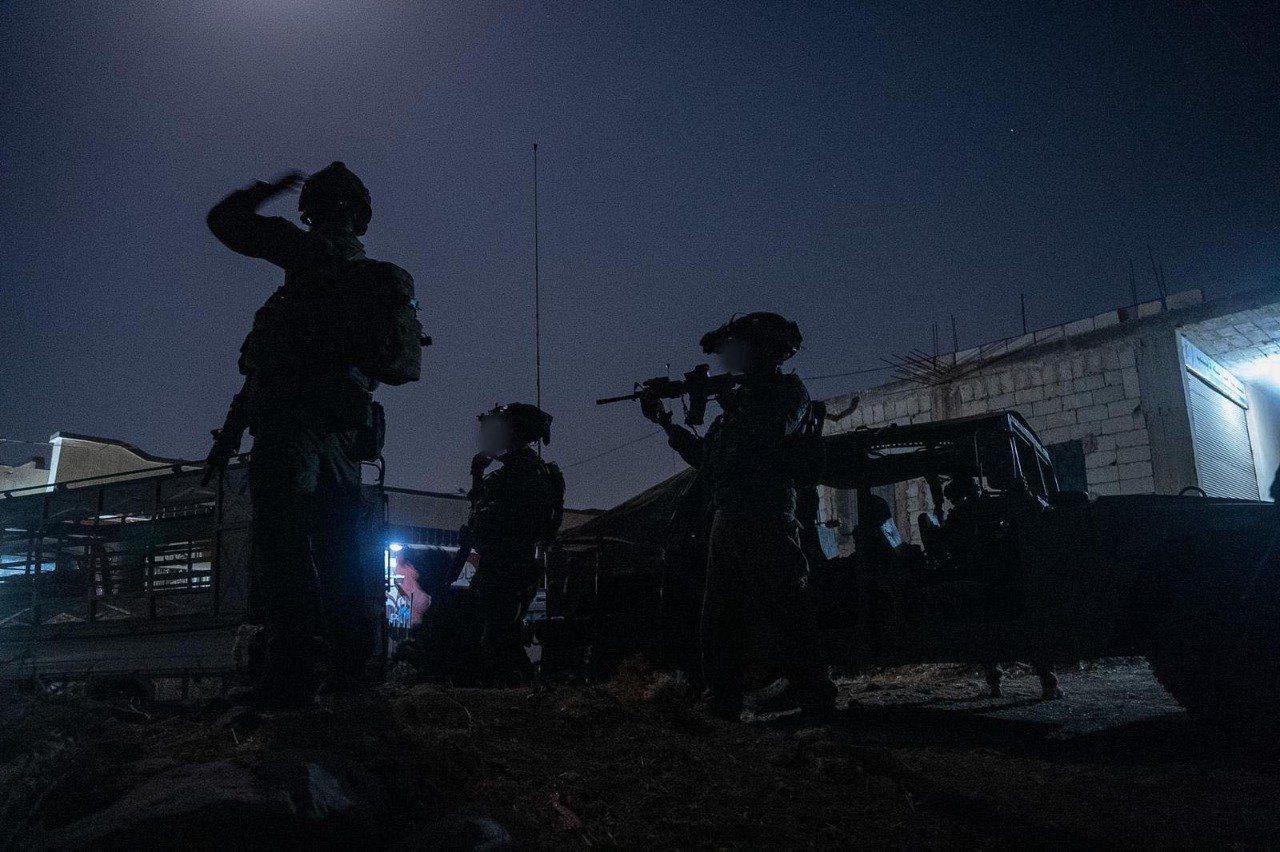 5246937958571964508 121