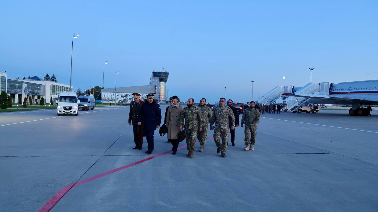 5978538195236800606 121