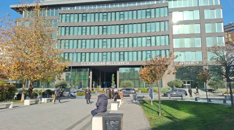 9552 uskudar belediyesinde twerk skandali ramazan ayinda belediyede neler oluyor