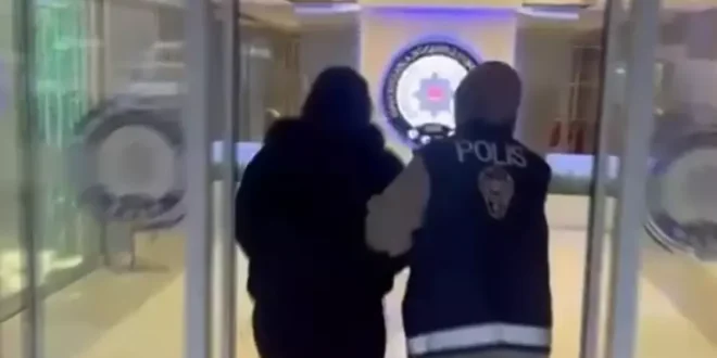 698eed0489551b835cd47f64